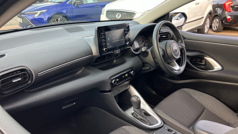 Toyota Yaris 1.5 Hybrid Icon 5dr CVT Hybrid Hatchback